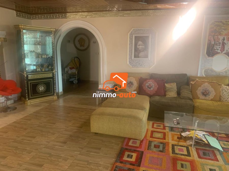 Duplex à vendre à Odza borne 10