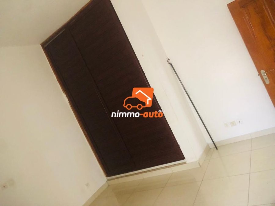 Appartement à Logpom à louer