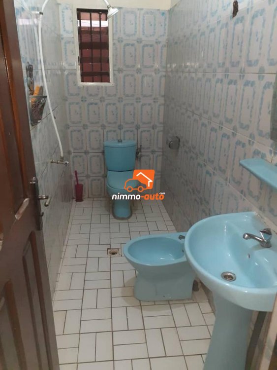 Appartement meublé 3chbres à louer à mobile omnisports
