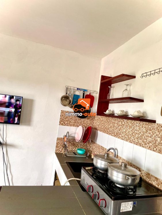 Studio meublé avec piscine, et climatisé à double lits à louer à Kribi