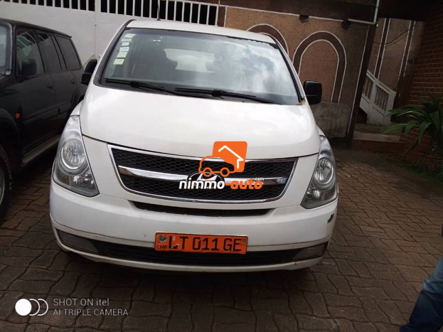 Hyundai 11 places à louer