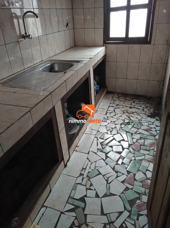 Appartement à louer à Maison Damas