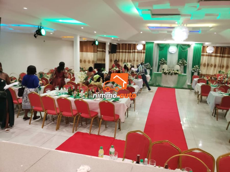 salle de fête à louer à bonamoussadi