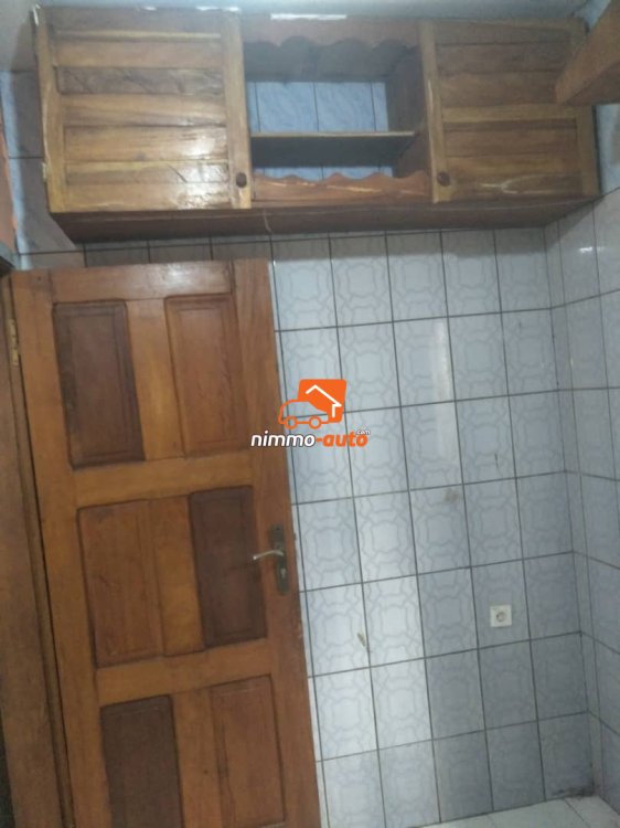 Appartement 2chambres à louer à Simbock 70.000Fcfa
