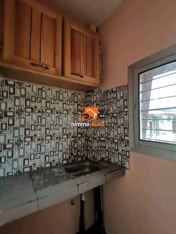Appartement moderne haut standing à louer à Biyemassi