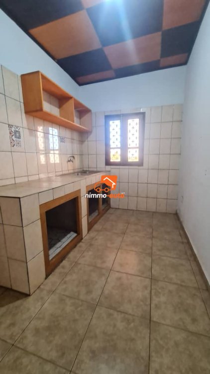 Très bel appartement moderne à louer à Nsimeyong