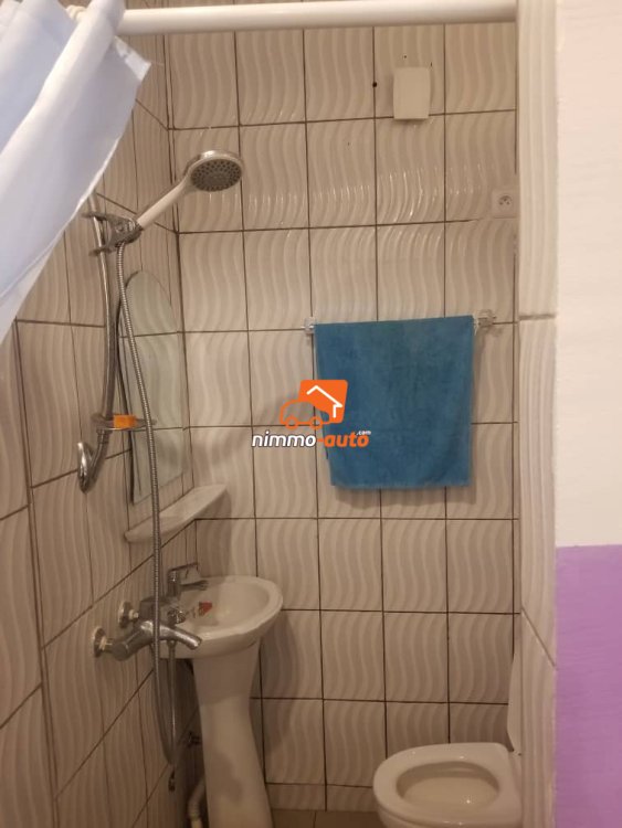 Chambre meublée à louer à Douala beedi