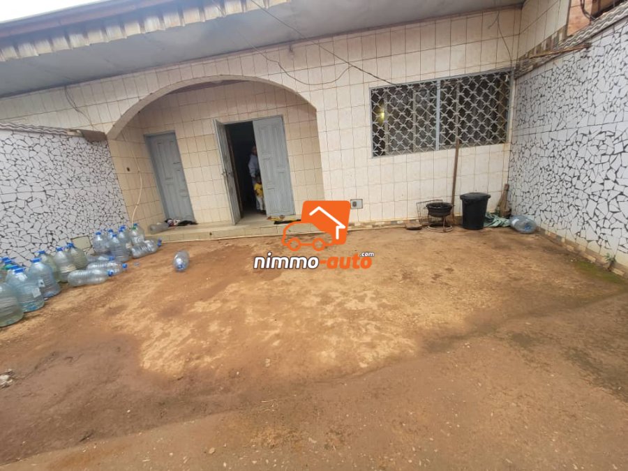 Incroyable villa à louer à chapelle TKC Biyemassi