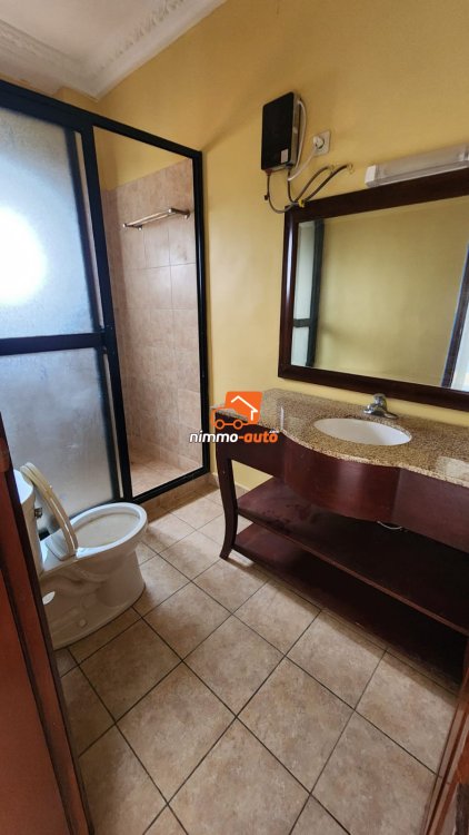 Appartement très haut standing à Odza Borne 12