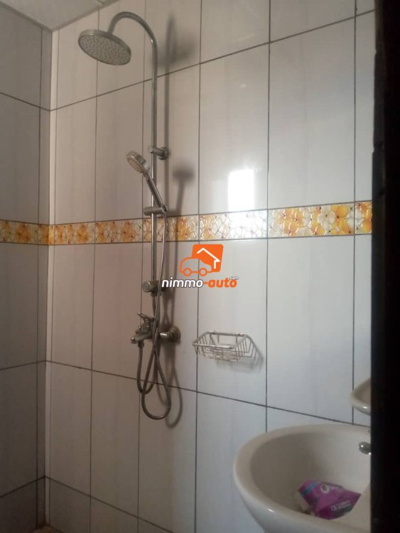 Appartement moderne à louer à Bepanda