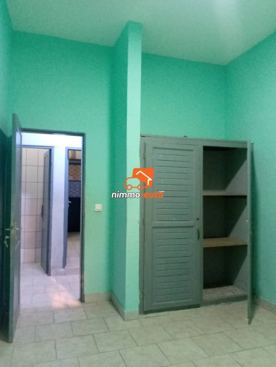 Appartement moderne bien propre à louer à Kotto