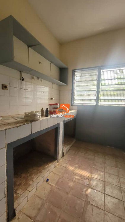Appartement moderne à louer à Biyemassi derrière Niki