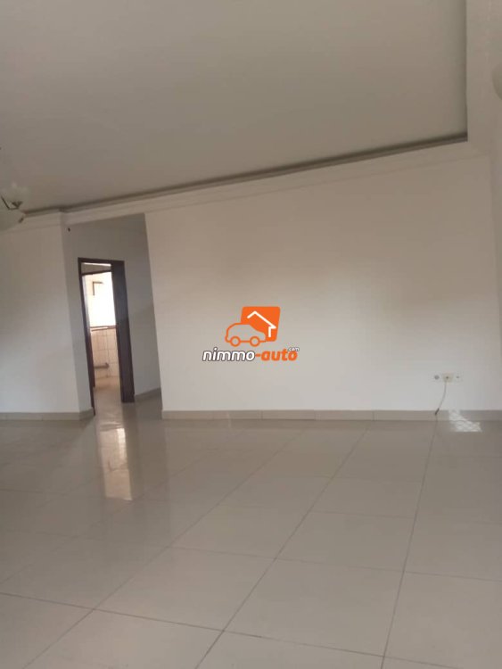 Appartement moderne bon standing à louer à Bonamoussadi