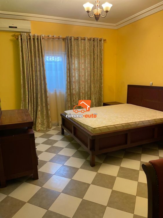 Magnifique villa à louer à Awae