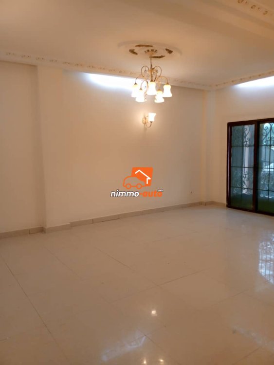 Très chic appartement  bon standing à louer à Dragages