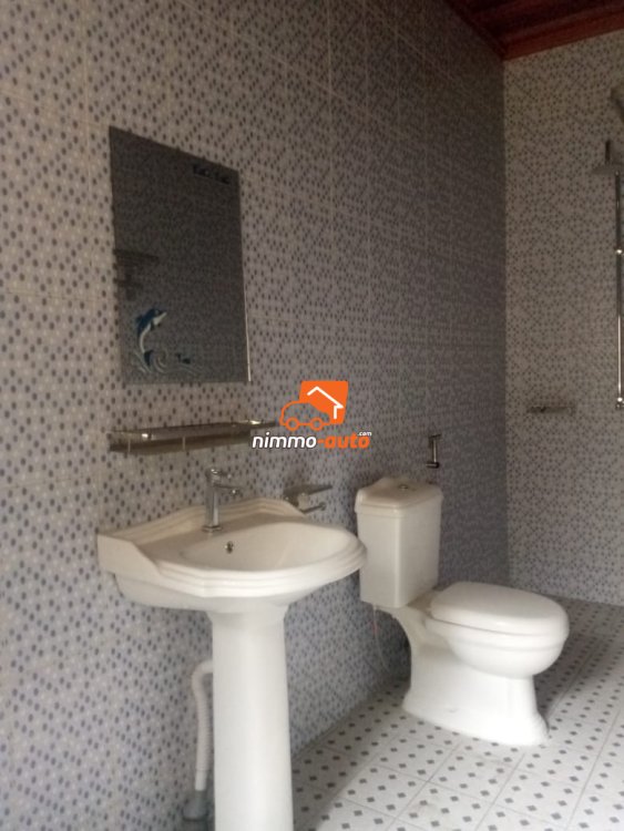 Appartement haut standing nouvellement construit à louer à Ndogbong