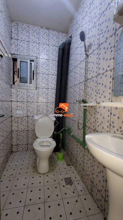 Incroyable chambre moderne staffée partout à Nouvelle route Tamtam