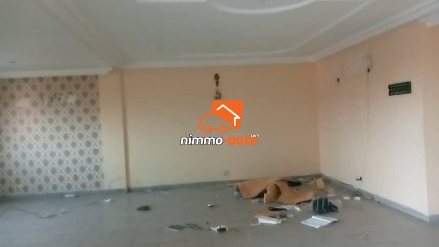 Appartement bien spacieux à louer à Bonamoussadi