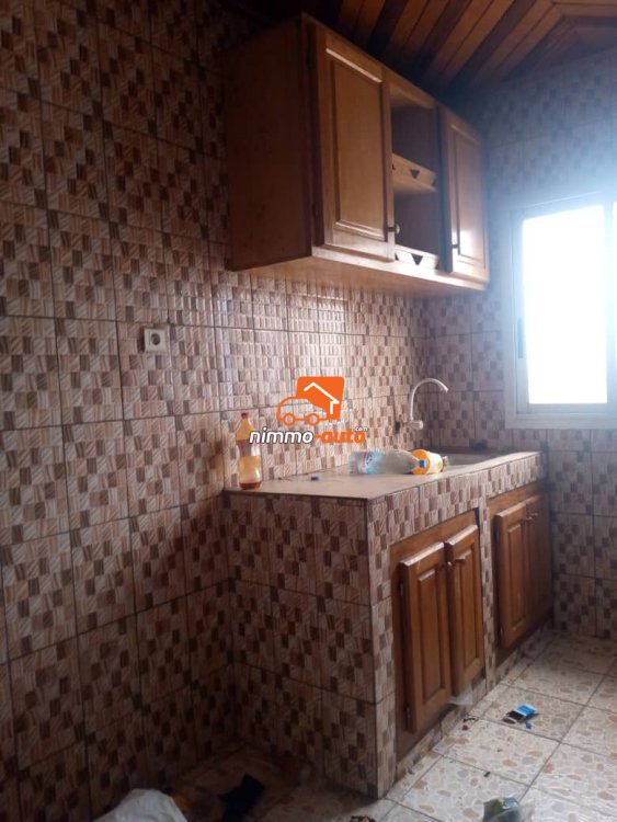 A modern studio to let at Logbessou