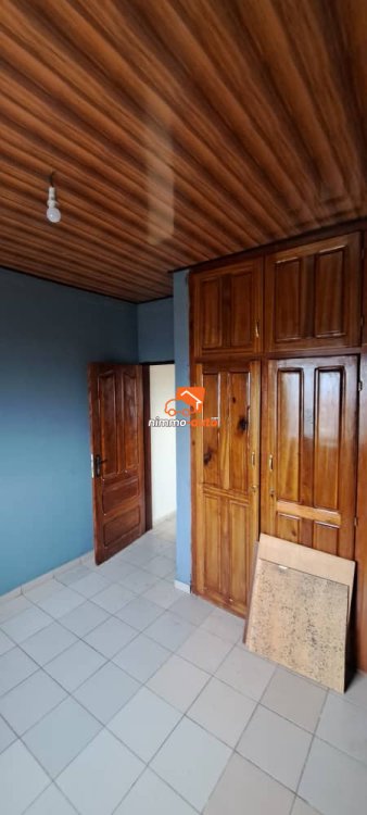 Appartement moderne bien spacieux à louer à Odza borne 10