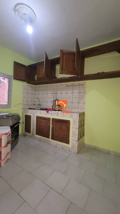 Très beau duplex haut standing à louer situé à Simbock