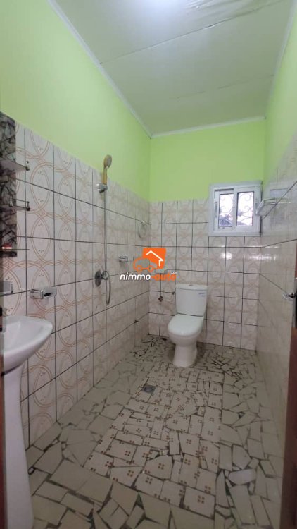 Très beau duplex haut standing à louer situé à Simbock