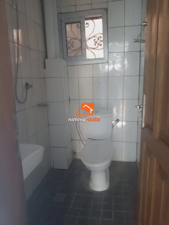 Studio moderne très bon standing nouvellement construit à Olembe