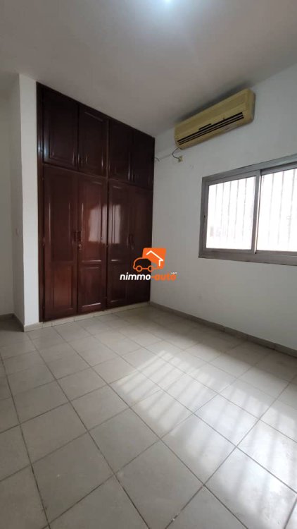 Incroyable duplex haut standing à louer à Jouvence