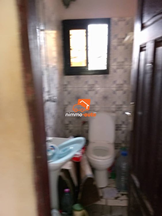 Studio moderne à Odza petit marché