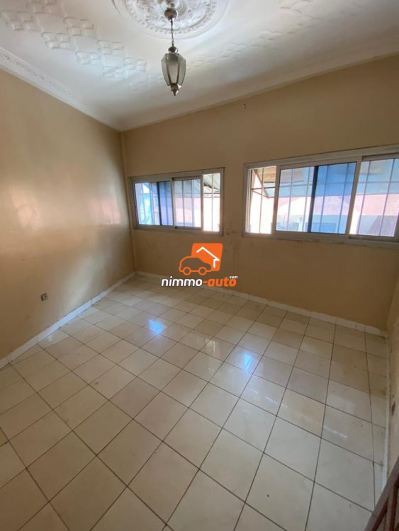 Appartement moderne bien spacieux à louer à Biyemassi