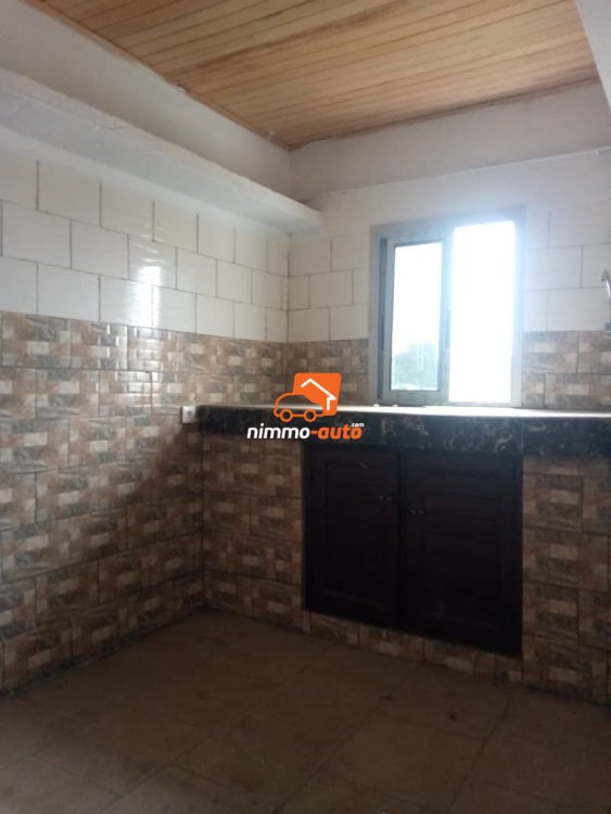 An apartment to let, at Village-Ari