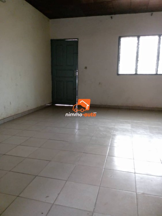 Appartement à louer à Nsimeyong