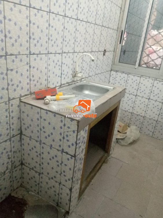 Studio moderne à louer à Village