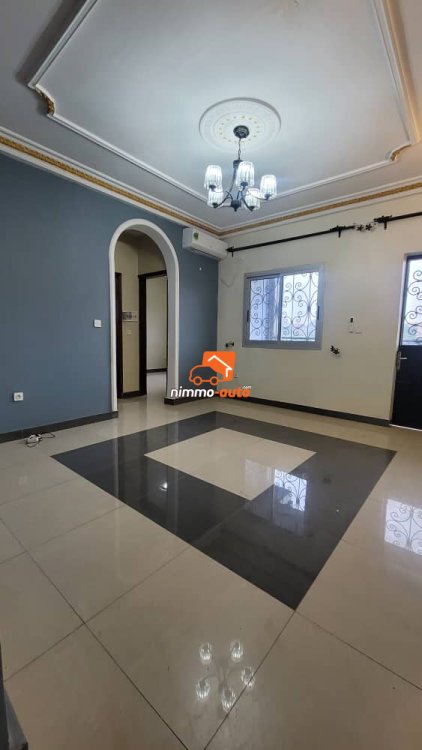 Très beau studio à louer à Damas