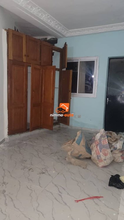 Studio moderne très bon standing à louer à Biyemassi maison blanche