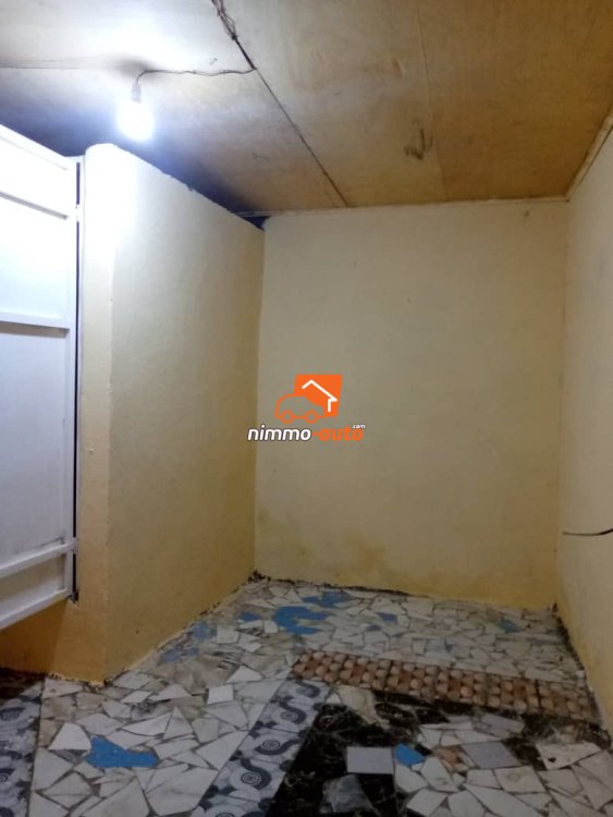 Chambre 2pièces à louer à Ndogbong
