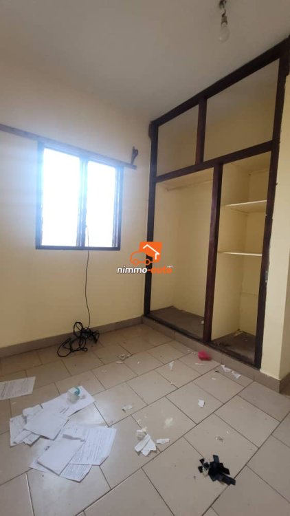 Appartement moderne à louer à Biyemassi lac