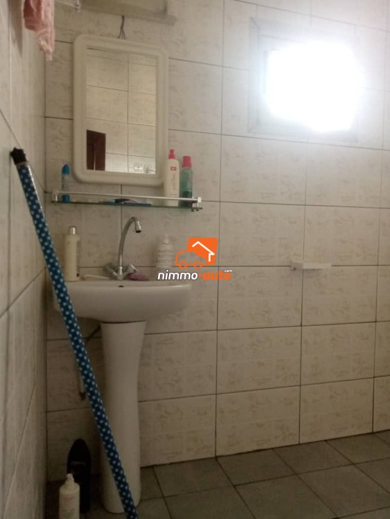 Studio meublé moins cher à louer à Akwa nord