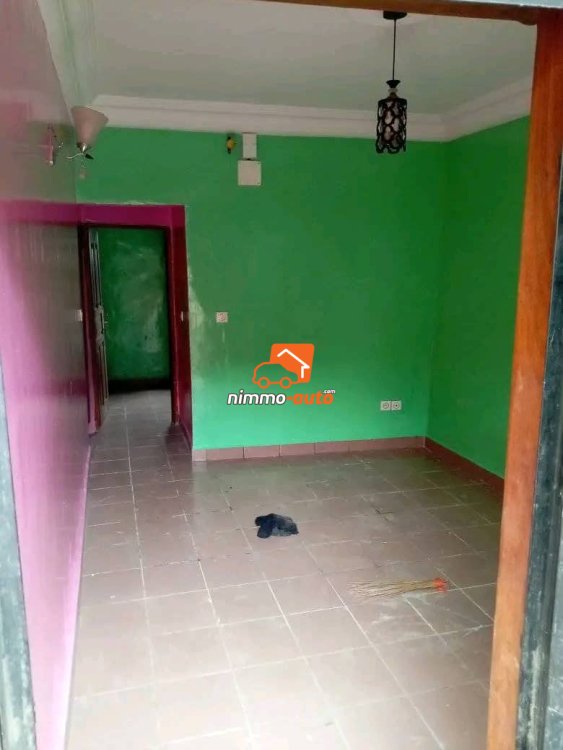 Studio moderne à louer au Carrefour MEEC