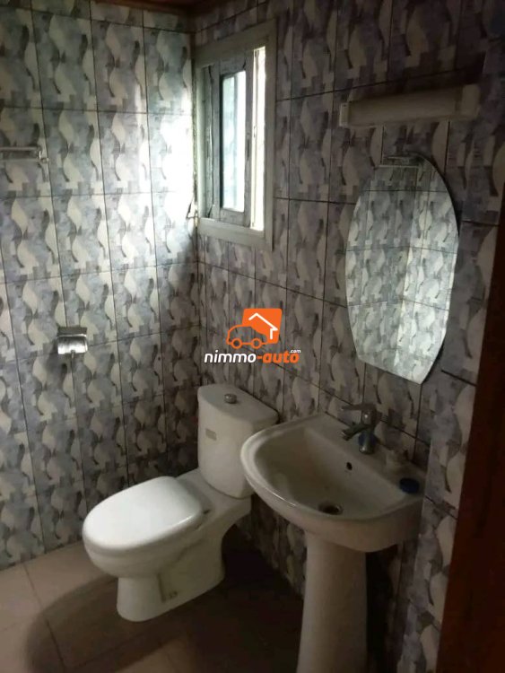 Studio moderne à louer au Carrefour MEEC