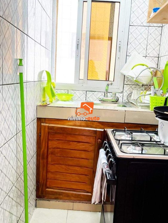 Joli Studio meublé à louer à Douala Youpwe