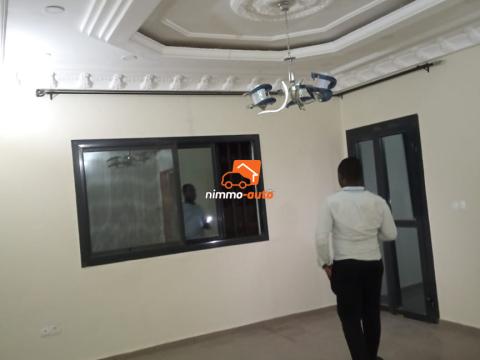 Appartement à louer à Nsimeyong