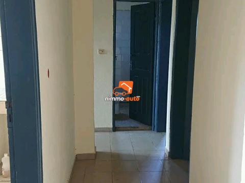 Appartement moderne a louer a efoulan