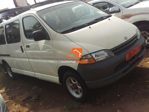 toyota hiace (PBG1)