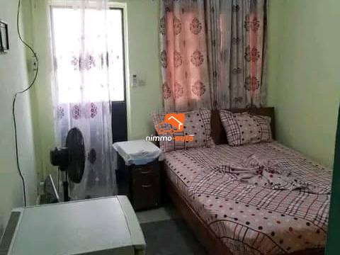 Chambre meublée climatisée à louer à Ndogbong
