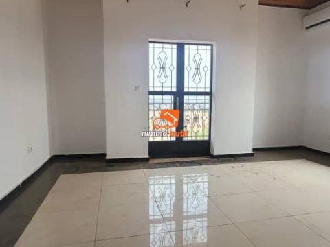 Incroyable appartement moderne à louer à rue Damas