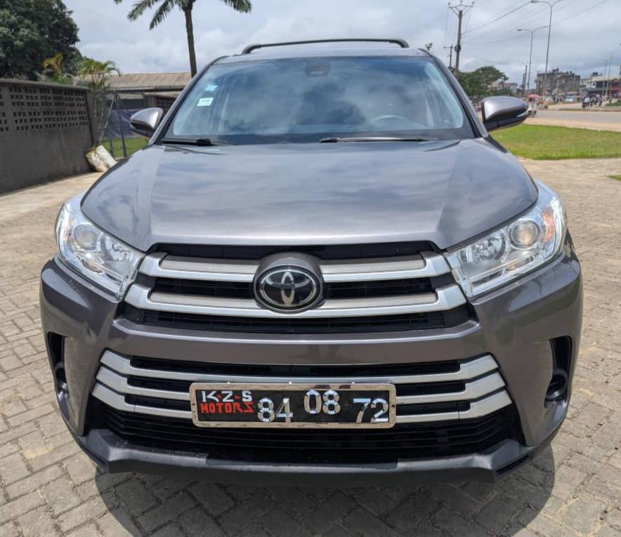 TOYOTA HIGHLANDER LE AWD