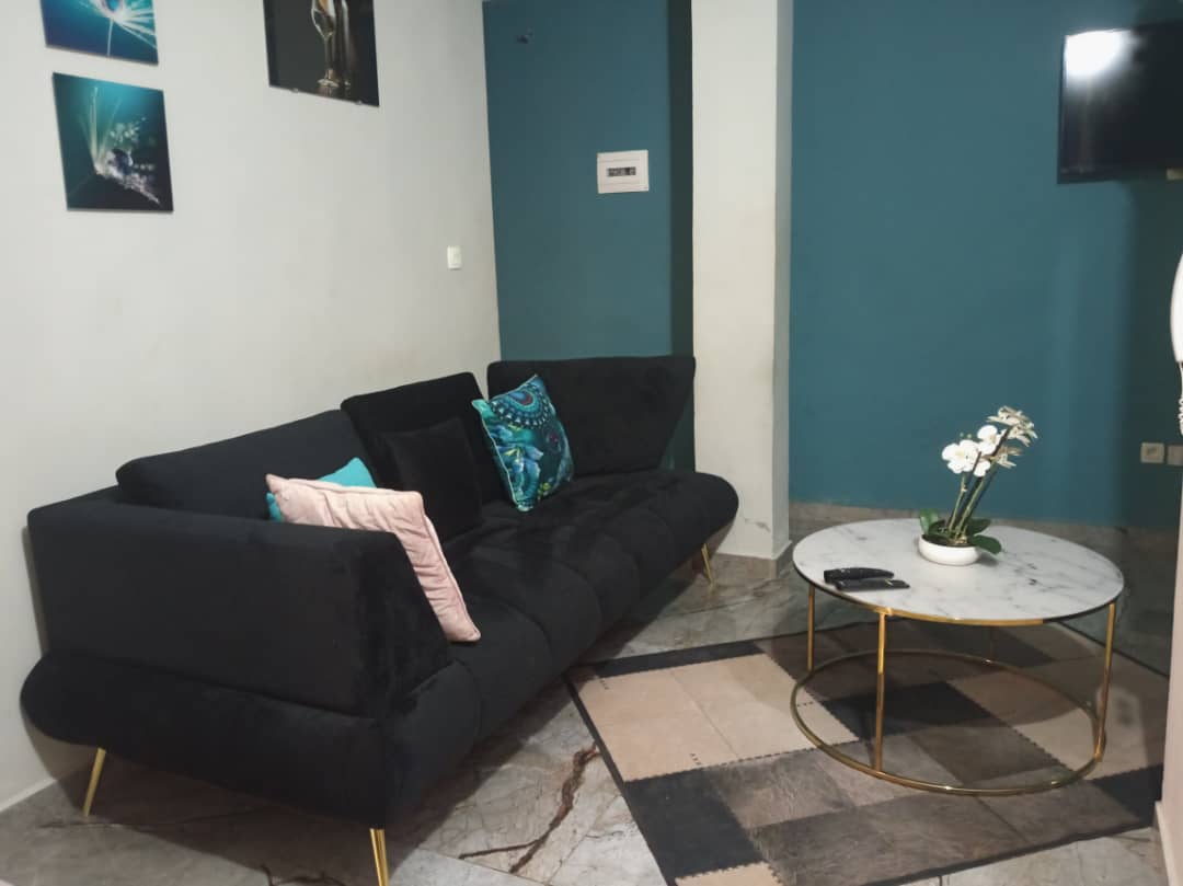 Studio meublé à louer àSimbock