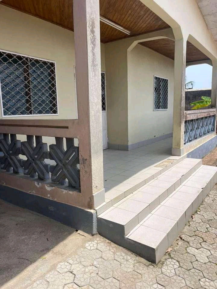 Magnifique villa à vendre à Kotto Mbangué